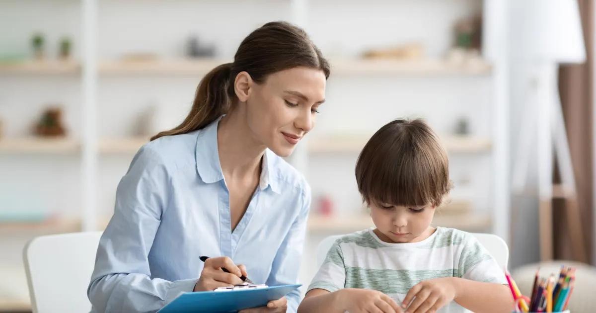 como decirle a un niño que va al psicologo - Cómo explicarle a un niño que va a ir al psicólogo