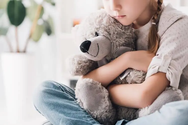 duelo infantil psicologia - Cómo perciben la muerte los niños de 4 a 8 años