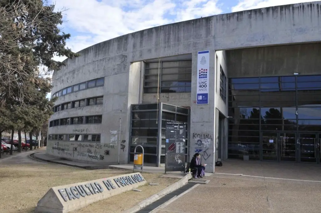 facultad de psicologia unc telefonos - Cuáles son las 15 facultades de la UNC