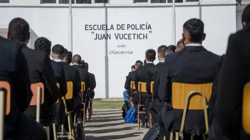 acoso psicologico en la escuela de policia vucetich - Qué es el despliegue policial
