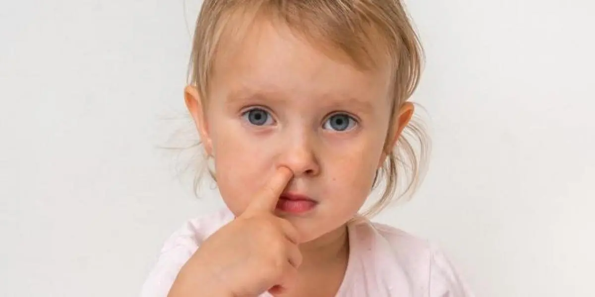 psicologia infantil porque los niños se comen los mocos - Qué pasa cuando una niña se come los mocos